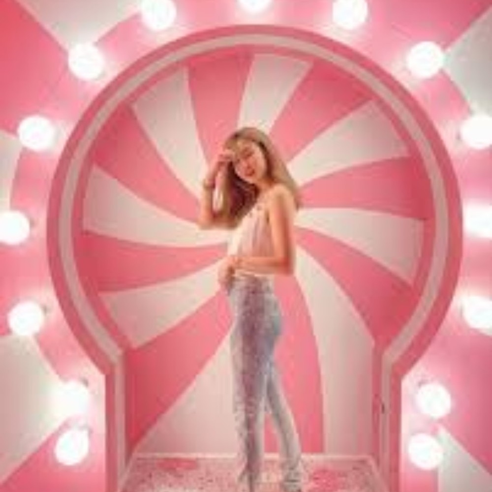 Meet your Posher, Lyndee